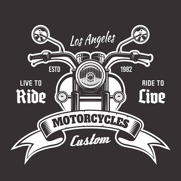 Emblema vintage de la vista frontal de la motocicleta con cinta y texto de muestra sobre fondo oscuro