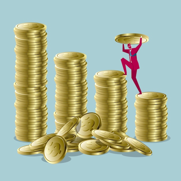 Empresario con monedas de dólar. Aislado sobre fondo azul.