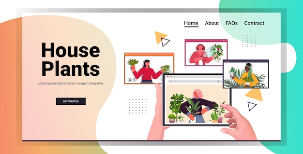 Establecer a las mujeres cuidando de las plantas de interior amas de casa de raza mixta discutiendo durante la videollamada en el navegador web windows vertical copia espacio