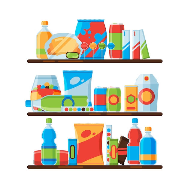 Estantes de comida. Refrigerio crujientes bebidas gaseosas frías en botellas de plástico galletas saladas comida basura promocionando ilustraciones