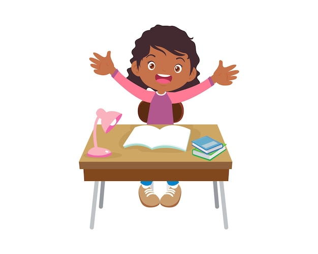 estudiante sentado en el escritorio trabajando para la tarea 2