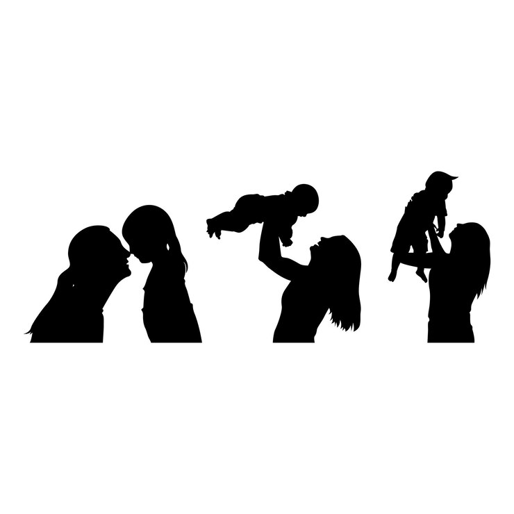 una familia de cuatro imágenes con un bebé y un bebé en la parte inferior