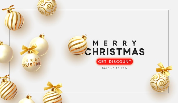 Feliz Navidad, obtenga descuentos en ventas hasta. Feliz Navidad y próspero año nuevo con bolas realistas de adornos 3d. ilustración vectorial