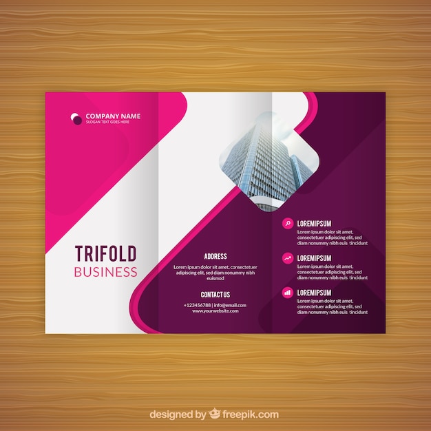 Flyer de negocios tríptico rosa ondulado