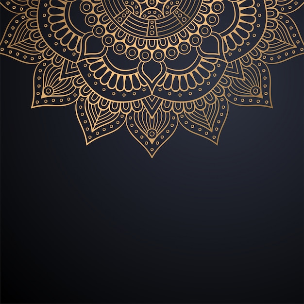 Fondo de diseño de mandala ornamental de lujo en color dorado