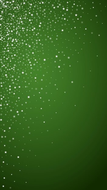 Fondo de Navidad nevado Sutiles copos de nieve voladores y estrellas sobre fondo verde de Navidad Navidad nevada dulce y delicada Ilustración vectorial vertical