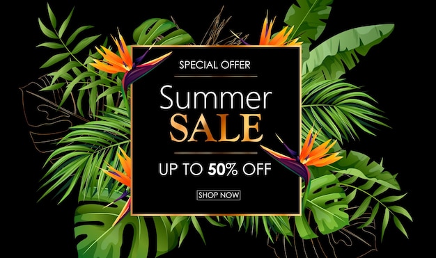 Fondo de tarjeta de invitación tropical de banner de venta de verano con hojas de palma de flores de strelitzia sobre fondo negro ilustración vectorial