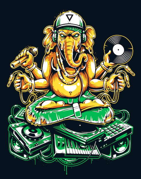 Ganesha Dj sentada en material musical electrónico