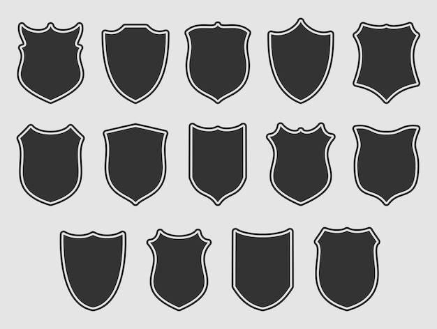 Un gran conjunto de escudos sobre un fondo gris