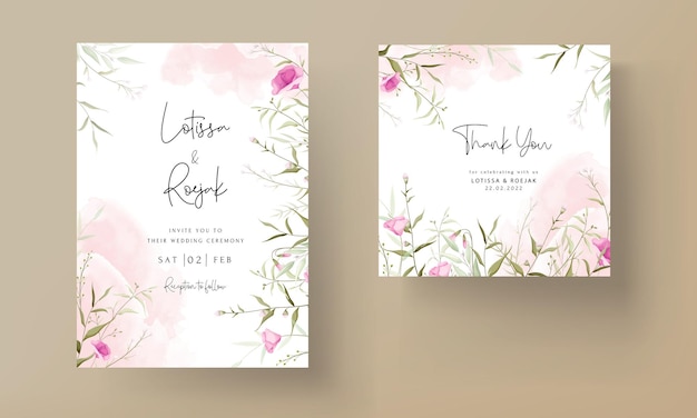 Hermosa tarjeta de invitación de boda dibujada a mano con elegantes flores pequeñas