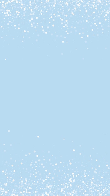 Hermoso fondo de nieve de Navidad Sutilmente volando copos de nieve y estrellas en un fondo azul claro de invierno Hermosa plantilla de superposición de nieve Ilustración vectorial vertical