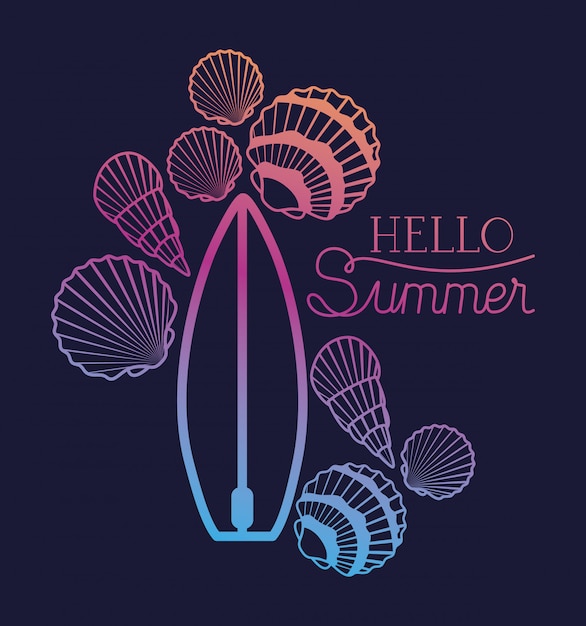 Hola diseño de verano con conchas y tabla de surf.