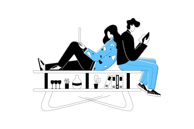 Hombre y mujer estudian online juntos