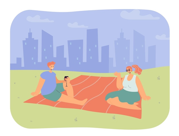 Hombre y mujer haciendo picnic en la ilustración de vector plano del parque. niño y niña felices sentados en una manta, saliendo y bebiendo vino. romance, concepto de amor para banner, diseño de sitio web o página web de inicio