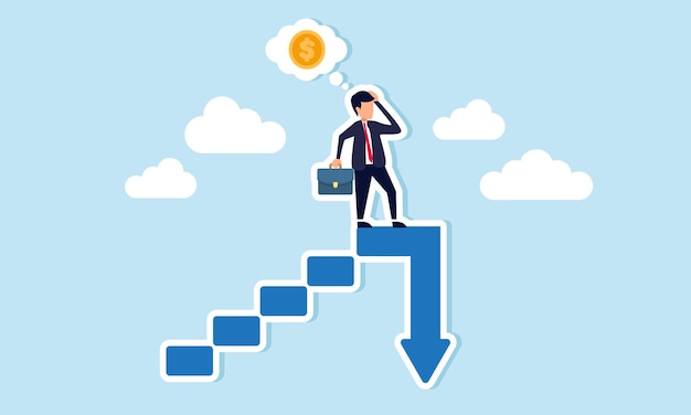 Un hombre de negocios está de pie al final de una escalera con una flecha hacia abajo confundida con una moneda de un dólar