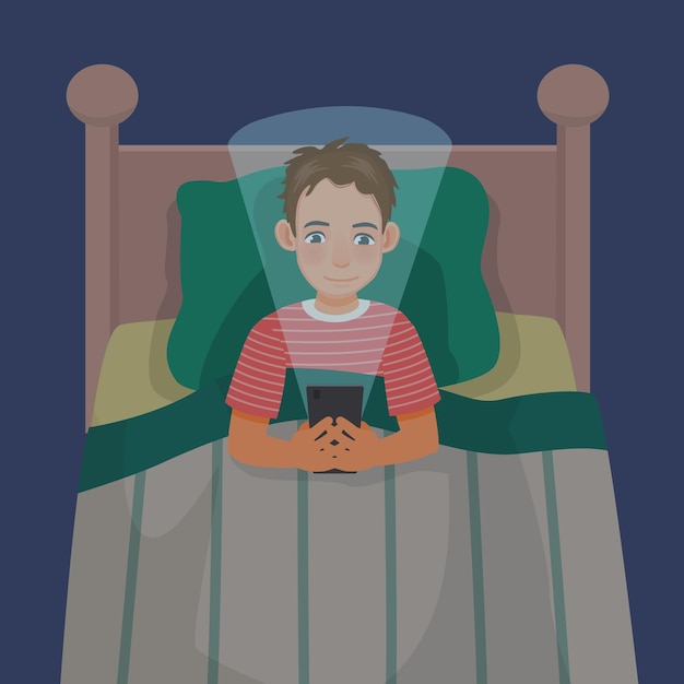 Hombre usando teléfono inteligente en la cama por la noche