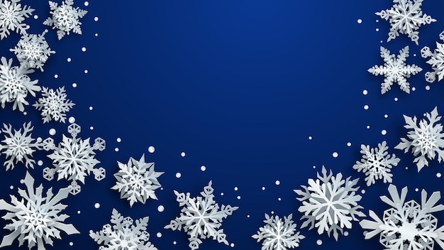 Ilustración navideña de copos de nieve de papel blanco complejo con sombras suaves sobre fondo azul.
