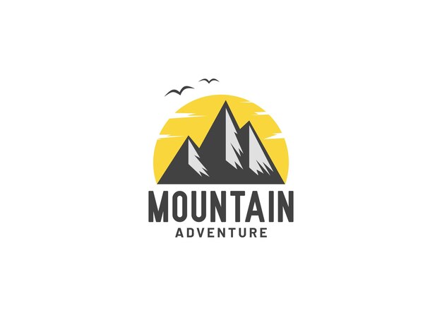 Ilustración Vista a la montaña amanecer vintage logo diseño vector
