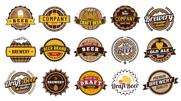 Insignias de etiqueta de cerveza. cervezas retro cervecería, insignia de botella de cerveza y emblema de cerveza vintage conjunto de ilustración de vector aislado