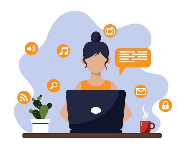 Joven mujer independiente con café portátil y cactus en una olla Concepto de trabajo en línea oficina en casa