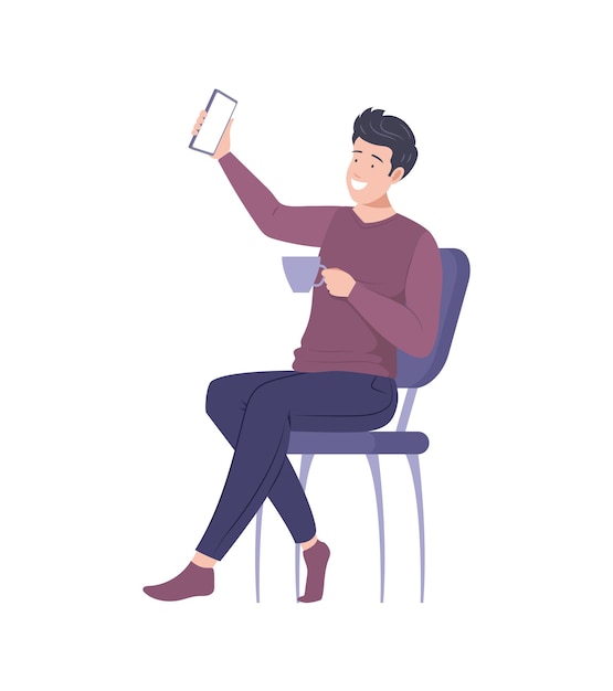 Joven sentado en una silla y tomando selfie usando un teléfono inteligente
