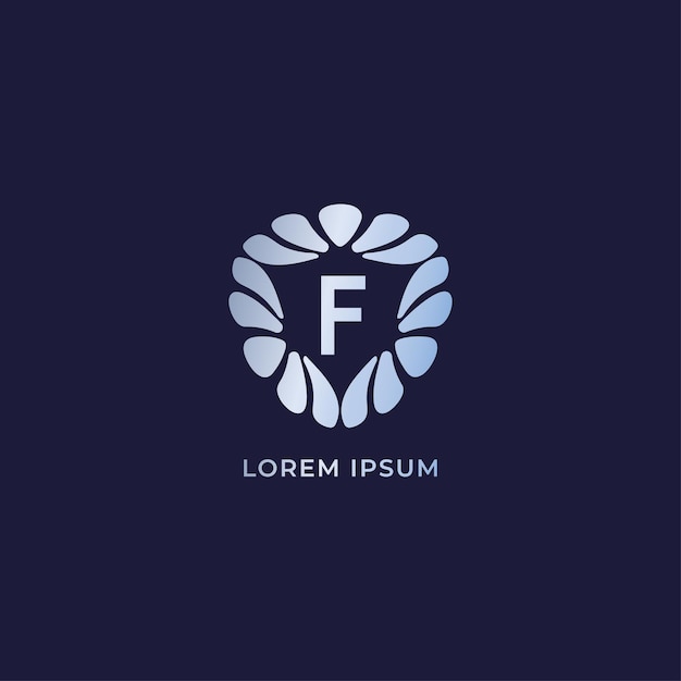 Letra F Plantilla de diseño de logotipo alfabético Logotipo de alfabeto decorativo de lujo aislado sobre fondo azul marino Concepto de logotipo de joyería metálica plateada