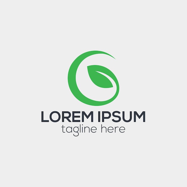 La letra inicial G, el concepto de diseño del logotipo de la hoja verde, la plantilla vectorial aislada