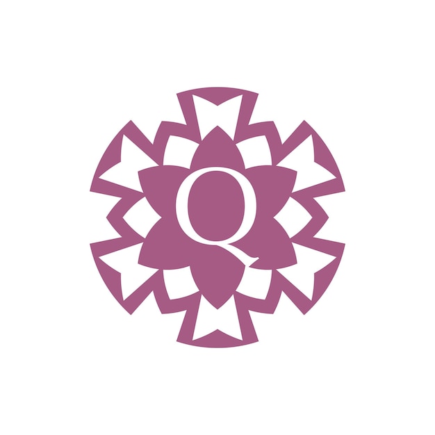 La letra inicial Q es el logotipo del emblema floral ornamental decorativo