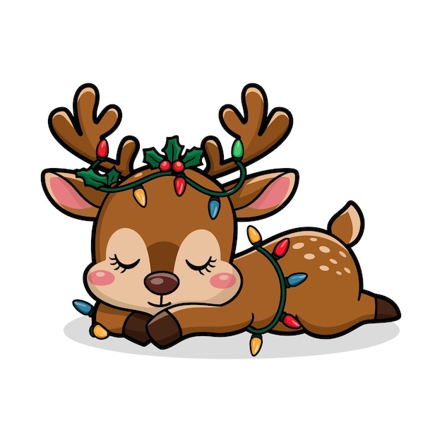 Un lindo ciervo de dibujos animados con cuernos con luces de Navidad durmiendo pacíficamente en el suelo