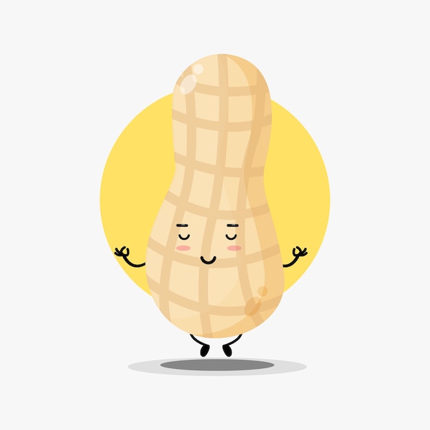 Lindo personaje de maní meditando en pose de yoga