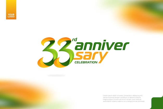 Vector logotipo del 33o aniversario con una combinación de naranja y verde sobre un fondo blanco