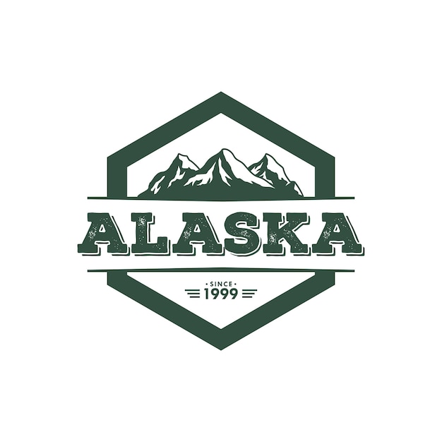 El logotipo de la aventura de la montaña La insignia de la aventura El logotipo del campamento con la montaña