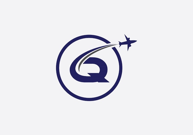 El logotipo del avión de aviación con el monograma de viaje de la letra Q