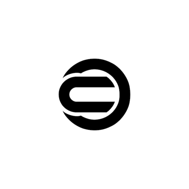 logotipo en blanco y negro con OC