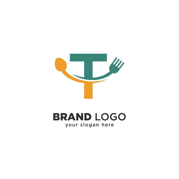 Logotipo creativo de alimentos con letra T y diseño de cuchara