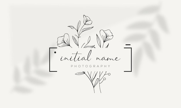 El logotipo floral botánico