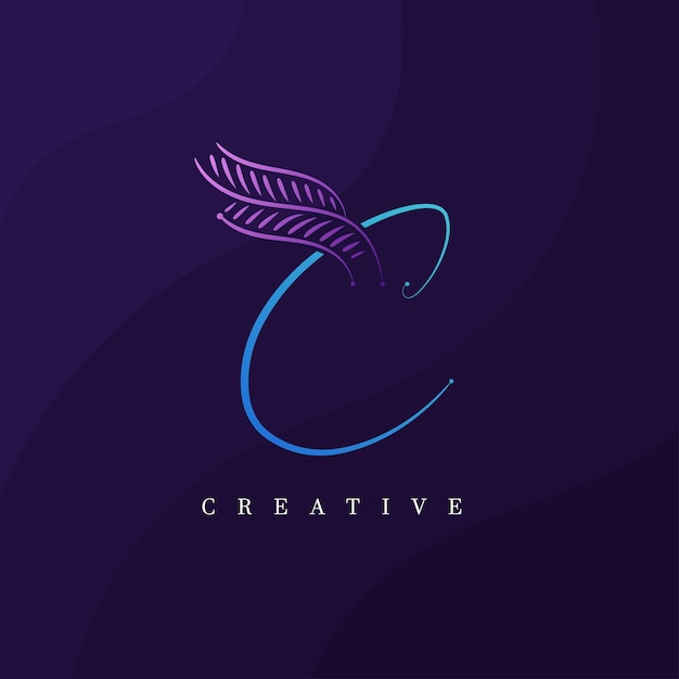 Logotipo de hoja de letra C para belleza, moda y cosméticos