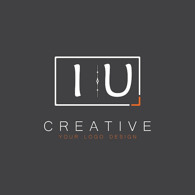 Logotipo inicial de monograma de IU para Creative con diseño de estilo cuadrado