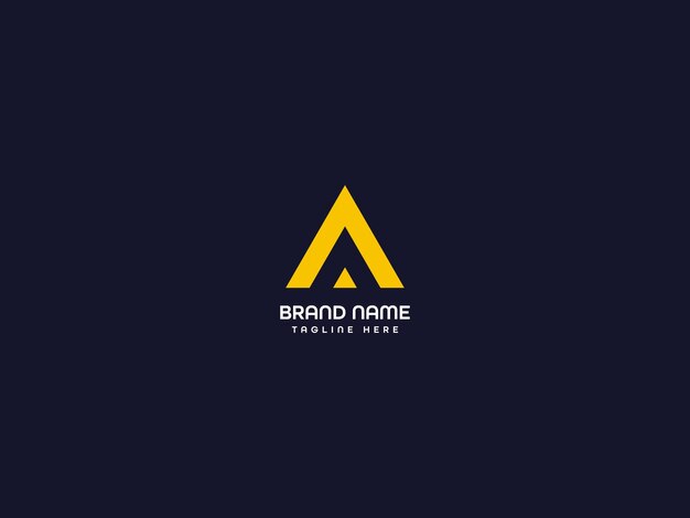 Un logotipo de letra con un triángulo amarillo sobre un fondo oscuro