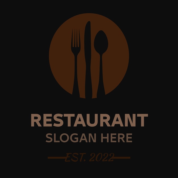 Logotipo de restaurante con icono de cuchara y tenedor concepto moderno de colores
