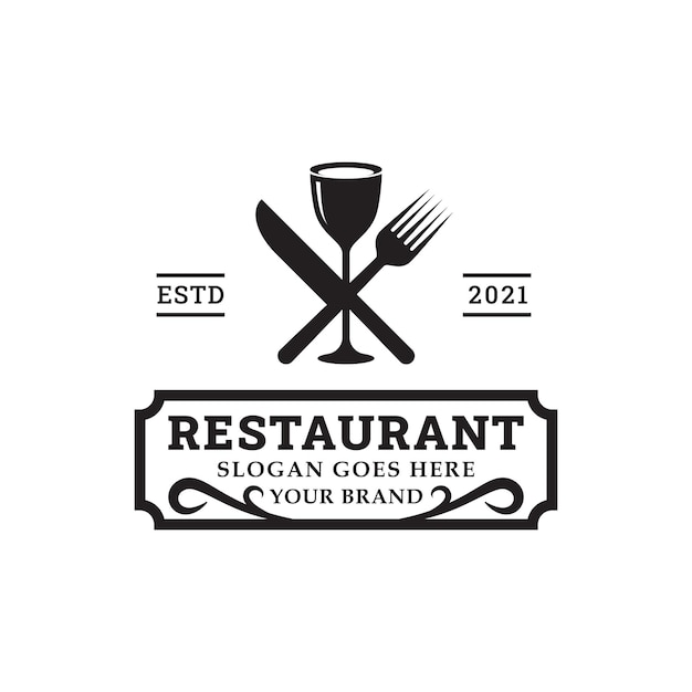 Logotipos clásicos de cena con cuchara, tenedor y cuchillo para restaurante bar bistro plantilla de vector de diseño de logotipo retro vintage