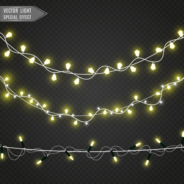 Luces de cadena de guirnalda de Navidad aisladas sobre fondo transparente.