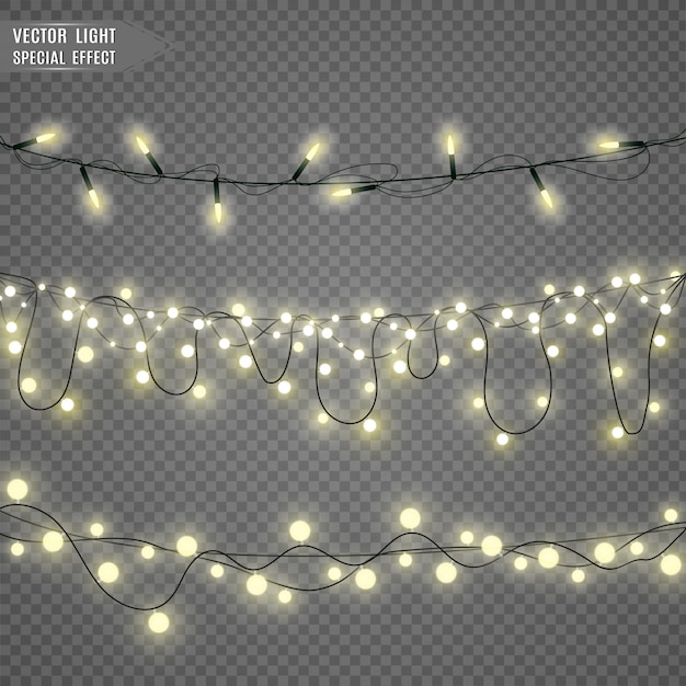 Luces de cadena de guirnalda de Navidad aisladas sobre fondo transparente.