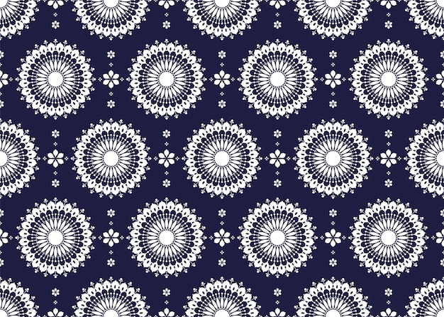 Mandalas blancas tela étnica patrón sin costuras en fondo azul oscuro diseño para alfombra de tela, etc.
