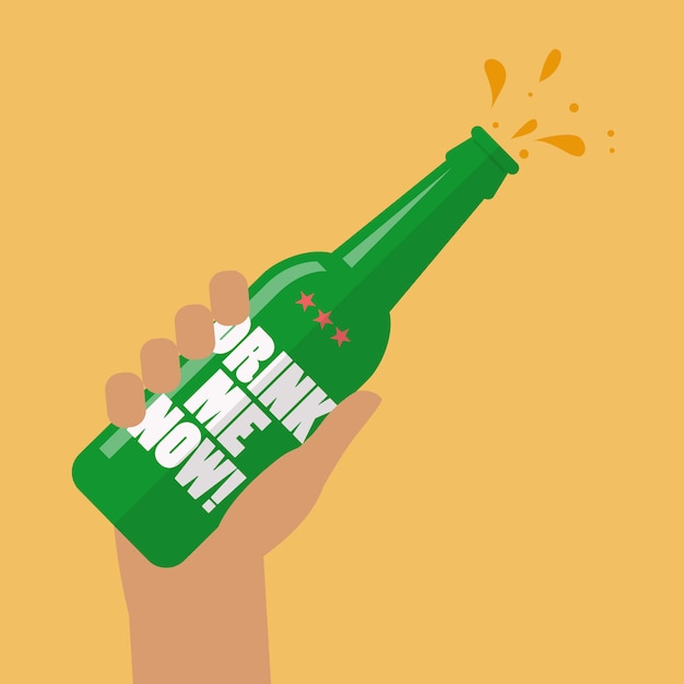 Mano sosteniendo la botella de cerveza bébeme ahora