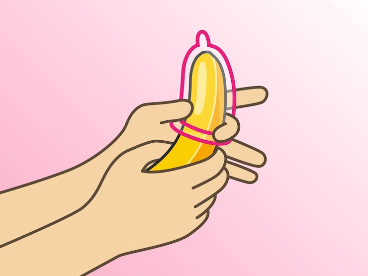 Vector manos poniendo plátano en la ilustración del condón gallo sobre un fondo rosa