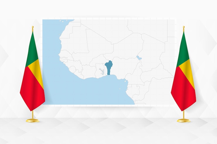 Vector mapa de benín y banderas de benín en el soporte de la bandera