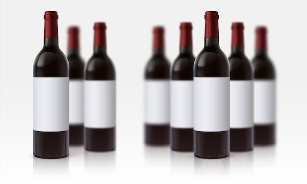 Vector maqueta de botella de vino recipientes de vidrio 3d borrosos realistas con bebida roja y etiquetas blancas en blanco plantilla de producto alcohólico con espacio de copia cartel de bebidas de uva lugar vectorial para el logotipo