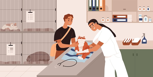 Médico veterinario que examina al paciente gato en la mesa en la clínica veterinaria. Enfermera revisando mascotas en un hospital de animales para pacientes hospitalizados. Propietario sosteniendo gatito durante el chequeo médico. Ilustración de vector plano coloreado.