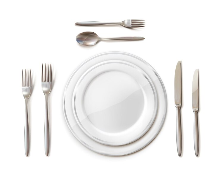 Vector mesa con cubiertos, tenedores, cuchillo y cuchara con platos blancos, vector realista